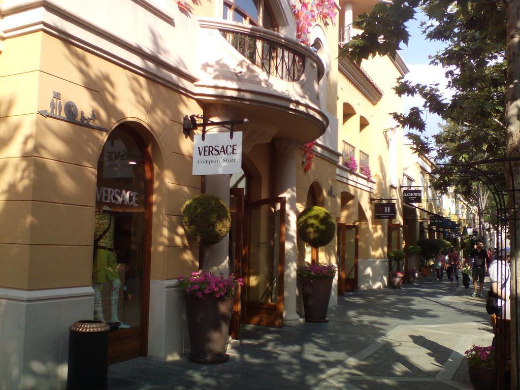 Apartamento Las Rozas Village Bilik gambar