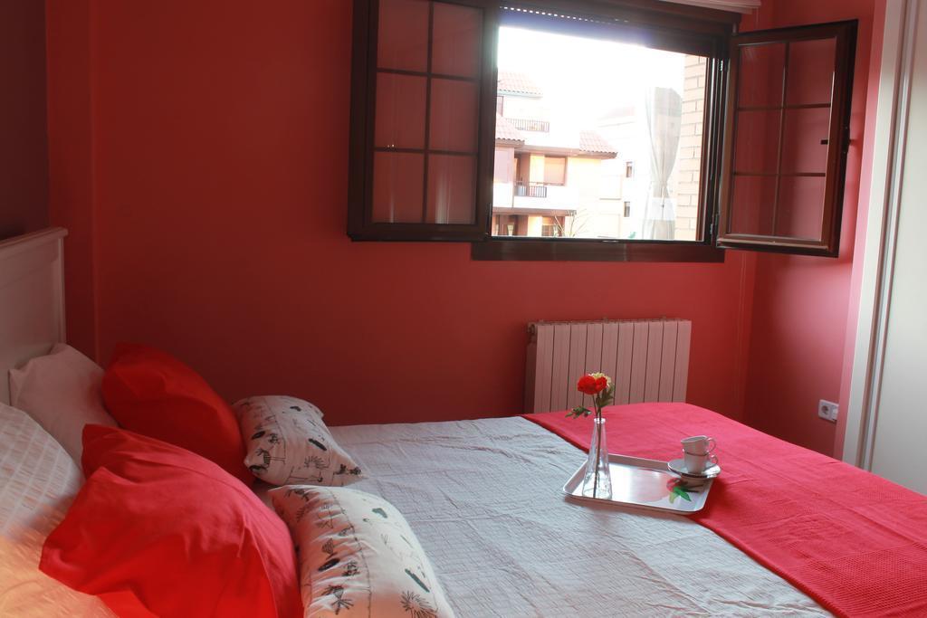 Apartamento Las Rozas Village Bilik gambar